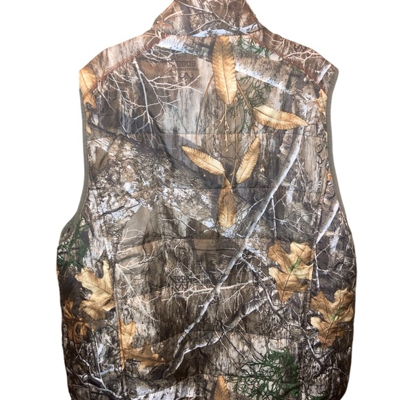 Real tree reversible camouflage hunting vest size XL - Picture 2 of 6